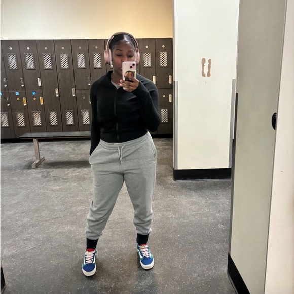 Low top vans - Picture 1 of 1